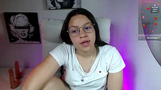 SamanthaRoldaan on StripChat 