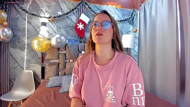 Samy_and_Allison on StripChat