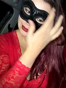 Saphyra_Secret — Je me gode avec le lush 