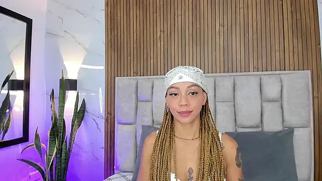 Sassha_ferrer on StripChat