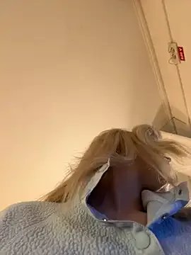 SerenaBennet on StripChat 