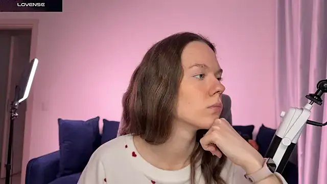 SharkyBaby — Goal: Red Naked ass ;) #bigpussy