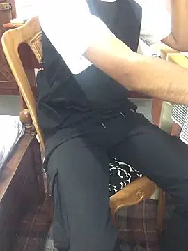 ShayanLK on StripChat