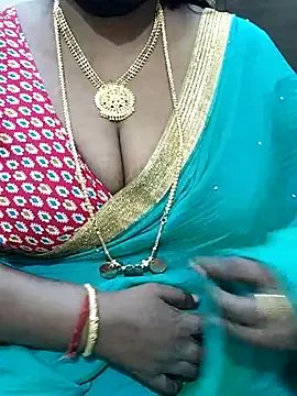 shobini on StripChat