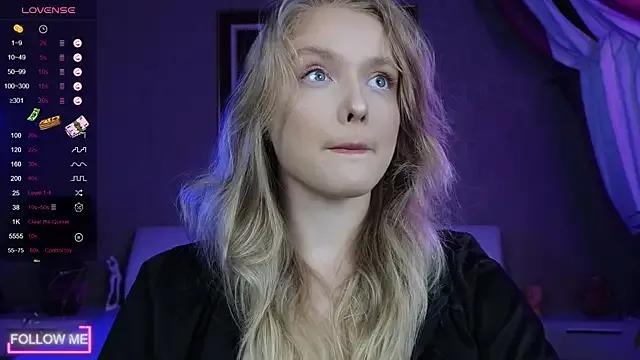 Slay_Blonde — cum on my stomach