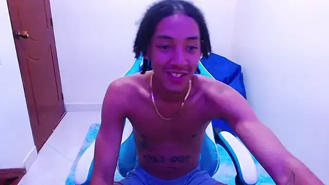 smith_66jr on StripChat