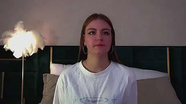 SofiaSarvain on StripChat