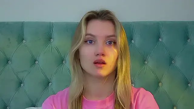 StacyEvances on StripChat