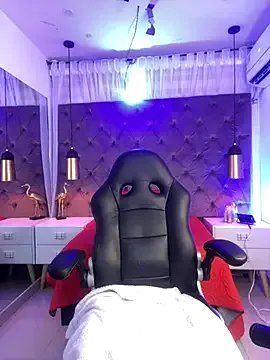 Sussan__ on StripChat 