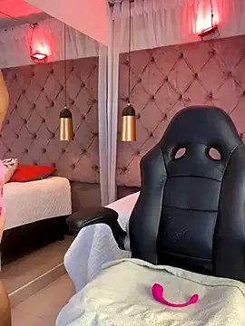 Sussan__ on StripChat 