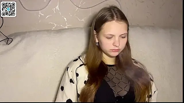 Sweetangel126 — Bite my lips 