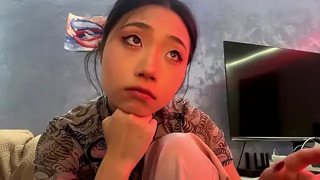 SweetMiaXO on StripChat