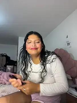 tati__22 on StripChat 