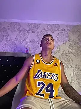 ThiagoBlaze — SHOW COCK AND MASTURBATION