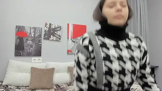 Tiny_JuJu on StripChat