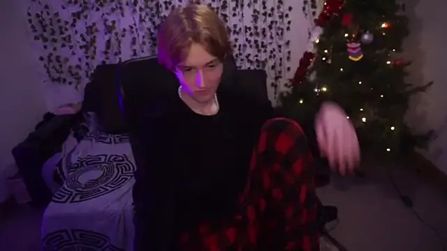 twinkben on StripChat