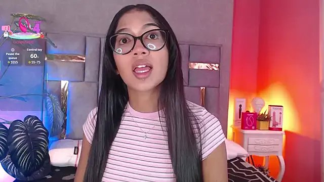 Tyla_Ks on StripChat