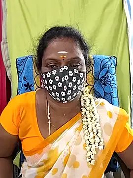 umashreetamil on StripChat