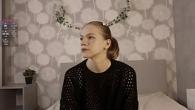 VelvetRisque on StripChat 