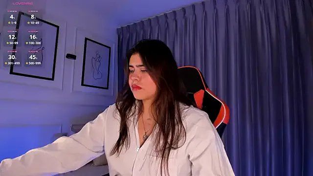 veronica185 on StripChat