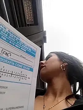 Victoria_alson on StripChat