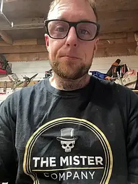 WIDBIGWHITECOCK — Freechat on StripChat