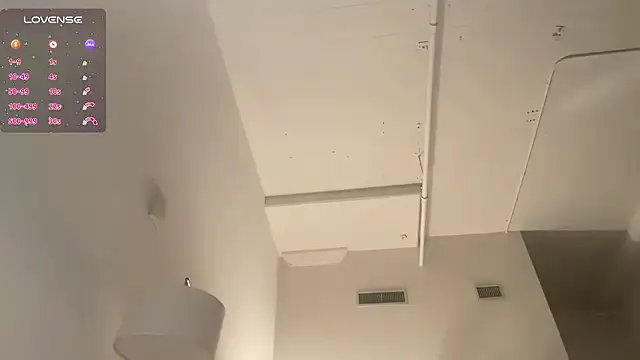 xoxoxjenn on StripChat 