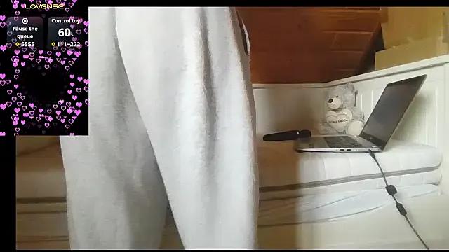 XxMelissaBluexX — WILLST DU MICH NACKT SEHEN?? (VIDEO)