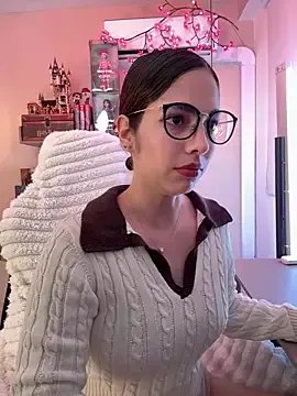 Zoe_Bae — Make me moan without interruption. 